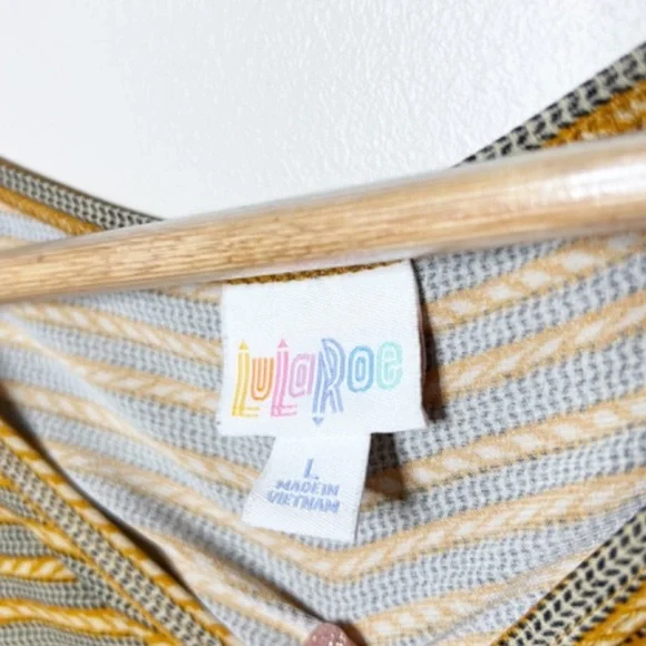 LuLaRoe Classic T Heathered Stripe‎ Gray Yellow Short Sleeve Top Women OS - Picture 15 of 16